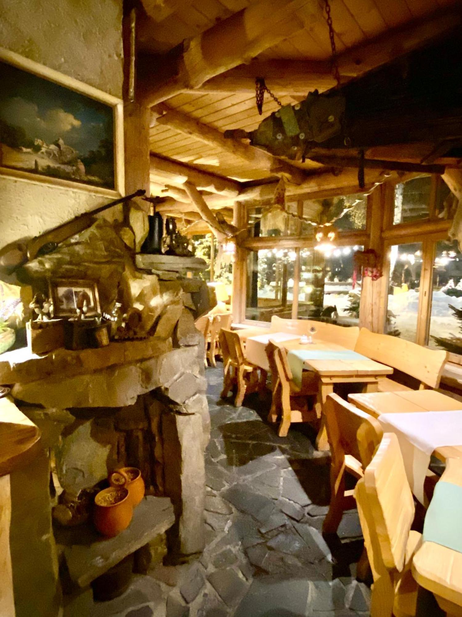 Zajazd Bialczanski Dom Wypoczynkowy Restauracja Bialka Tatrzanska Exterior photo