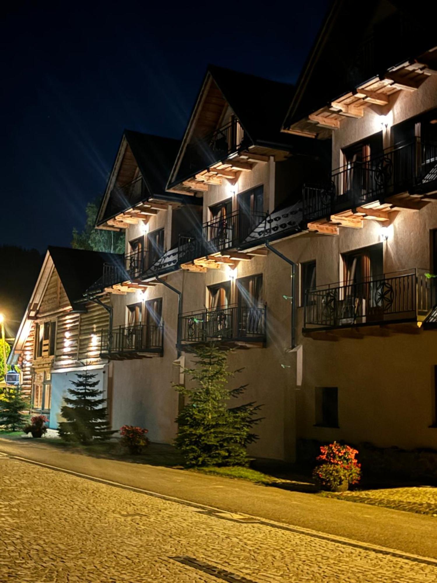 Zajazd Bialczanski Dom Wypoczynkowy Restauracja Bialka Tatrzanska Exterior photo